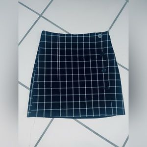 Forever 21 Black Plaid Striped Skirt Sz Small
